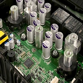 Sistema de control electr&oacute;nico inteligente
