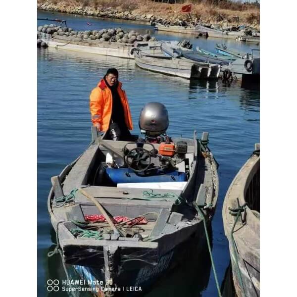d25-motor-fueraborda-di&eacute;sel-marino-vista-frontal